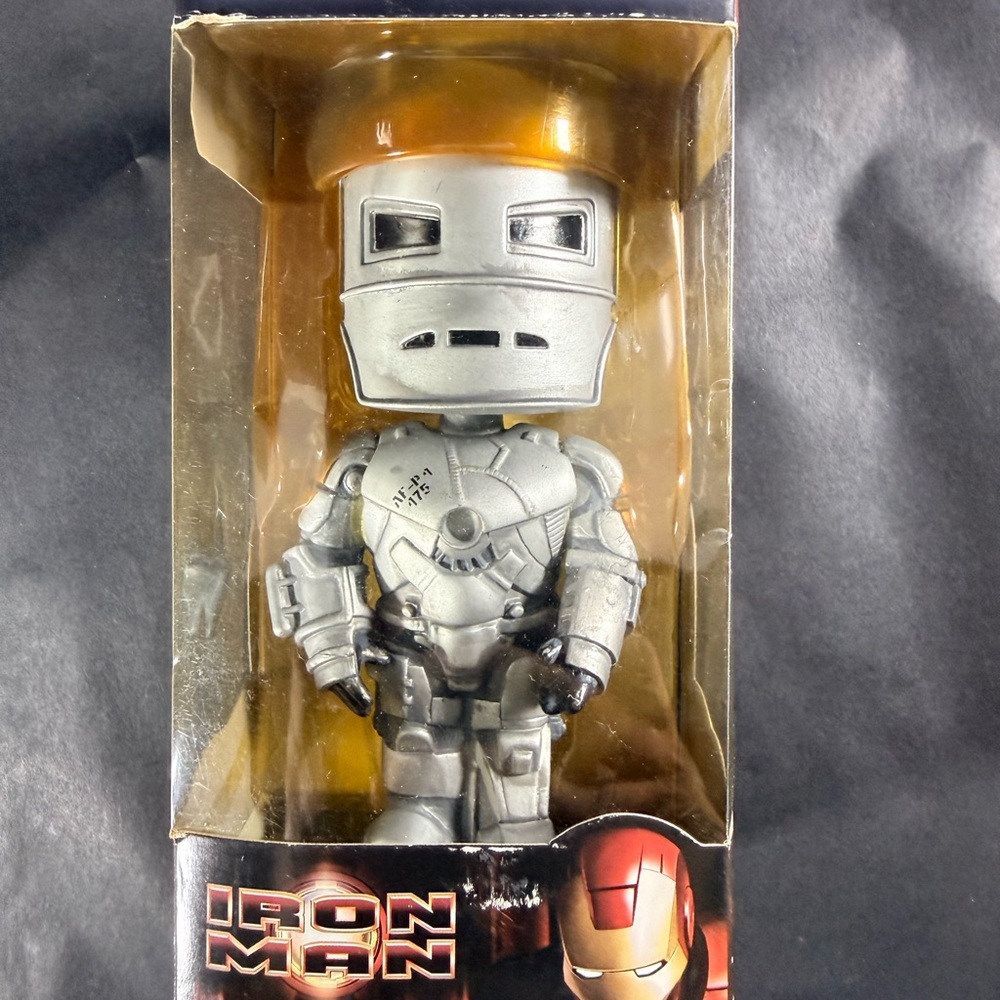 Iron Man — Funko Wacky Wobbler Bobble-Head (2008 Movie)